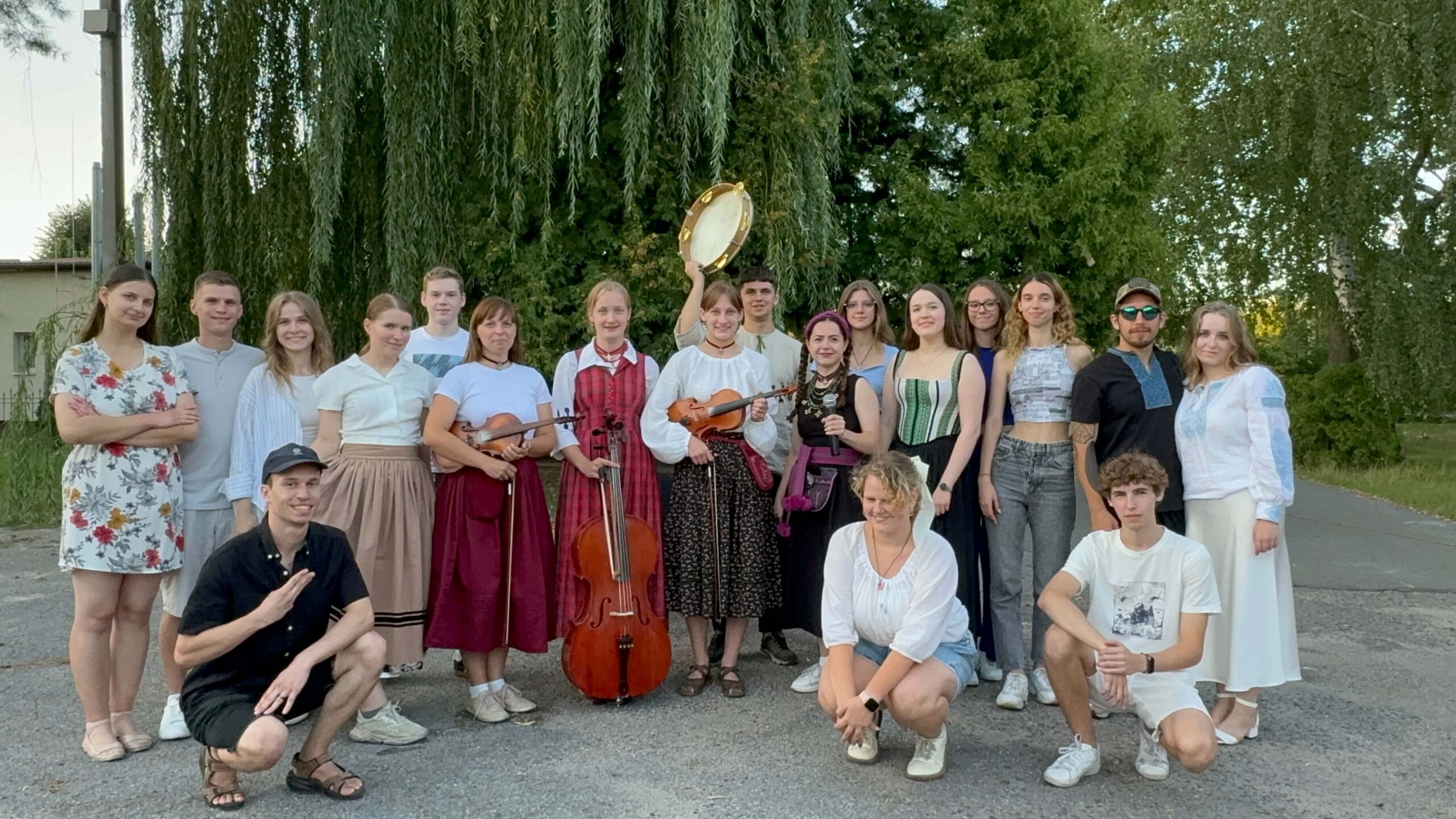 Підтримати нас